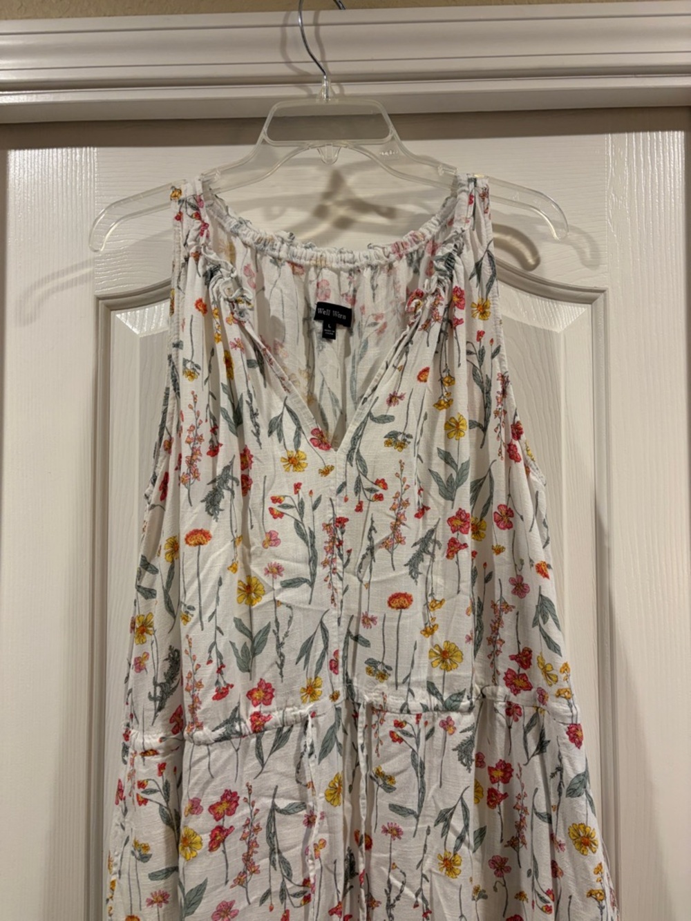 Well worn Floral Tie-Waist Sundress - White with Pink & Yellow Flowers size L - Picture 3 of 6